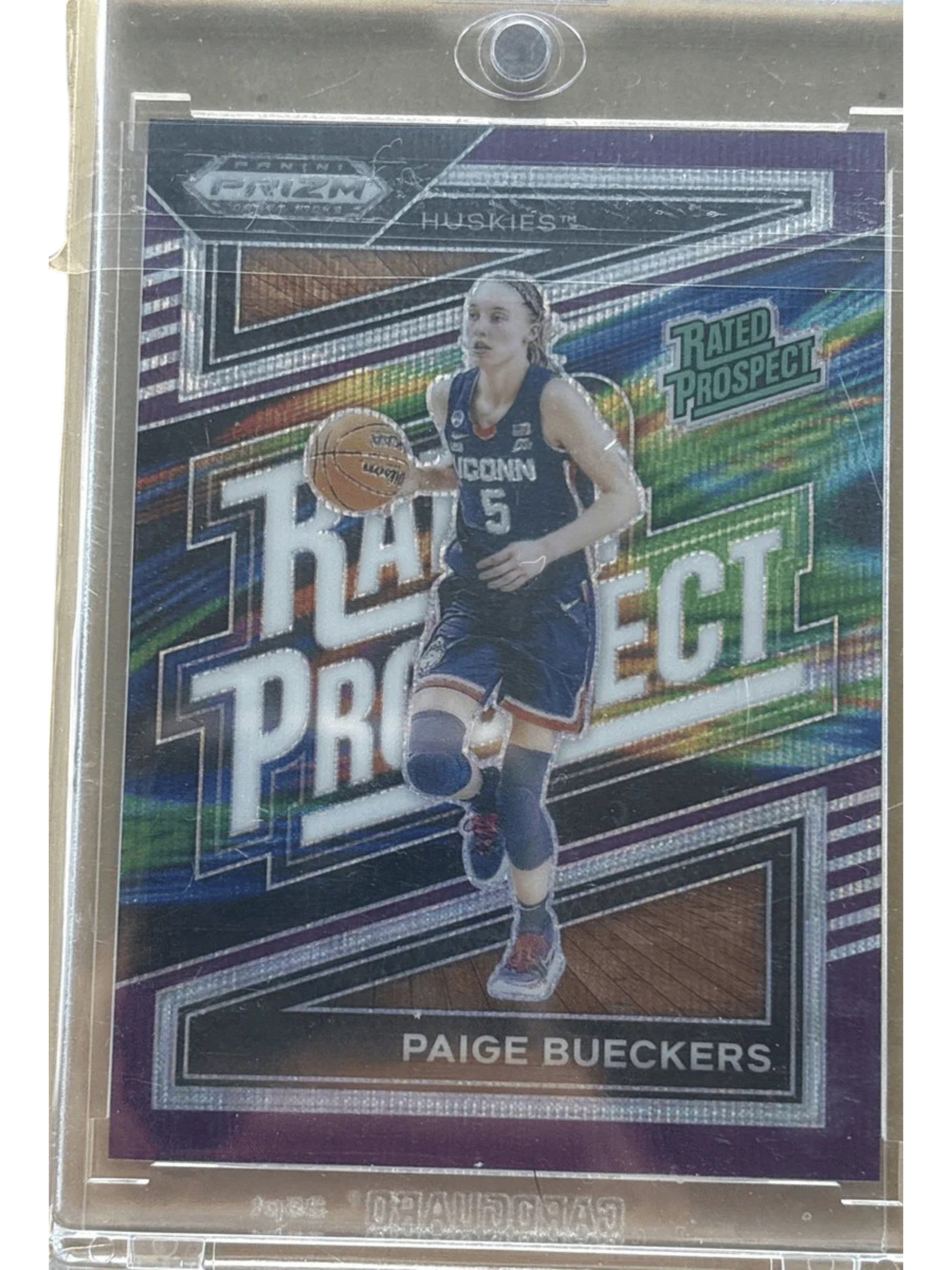 2022 Panini Prizm Paige Bueckers #2 Purple Wave Football Card — normalized