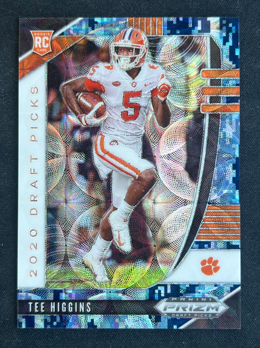 2020 Panini Prizm Draft Picks - Draft Picks Rookies Tee Higgins #107 Blue Camo Prizm 04/25