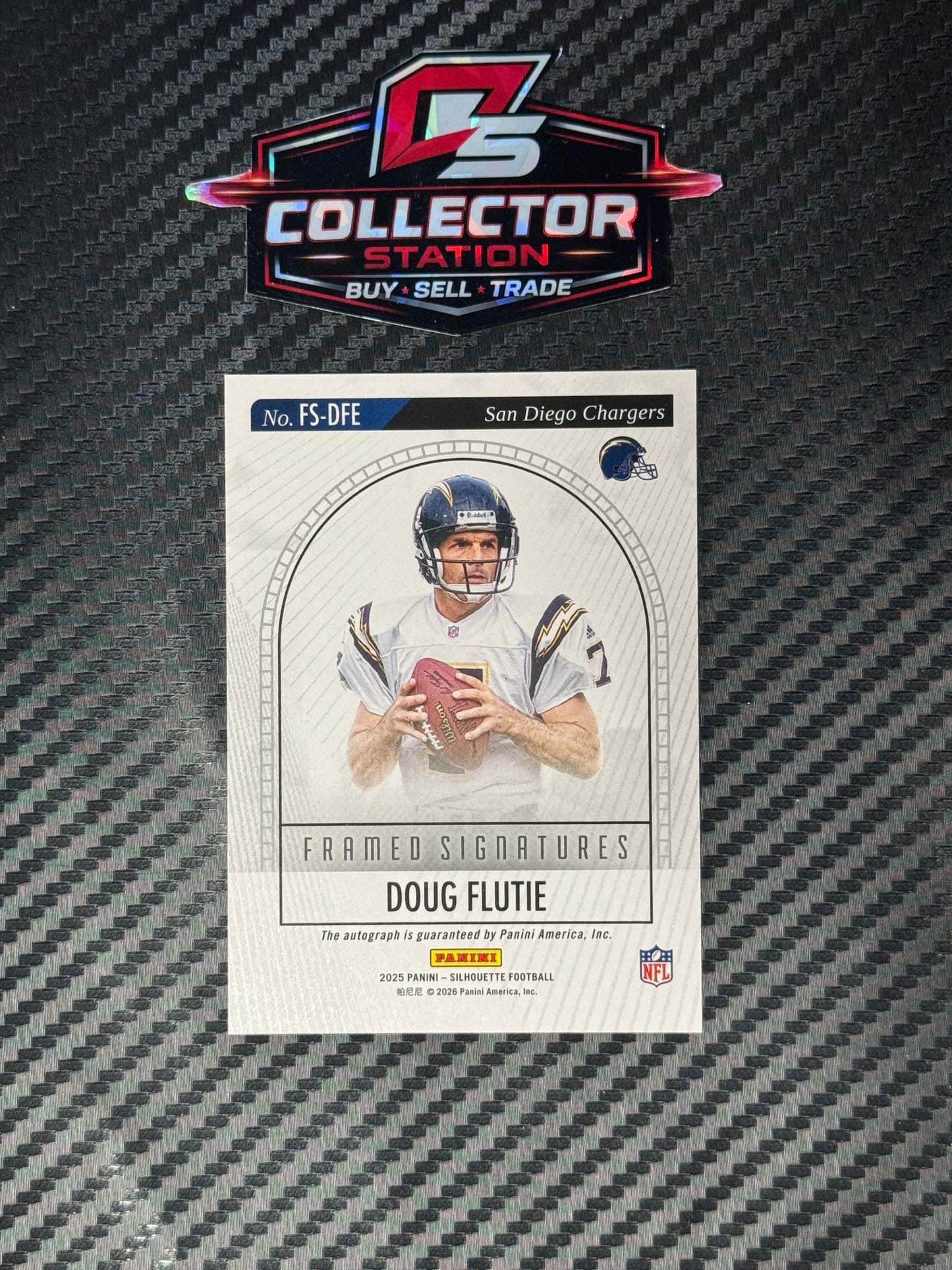 2025 Panini Silhouette Framed Signatures Doug Flutie Holo Auto /199