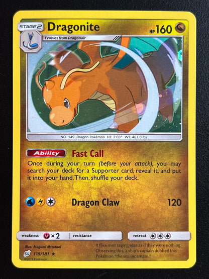 Dragonite - SM - Team Up (SM9) Holo LP Pokemon