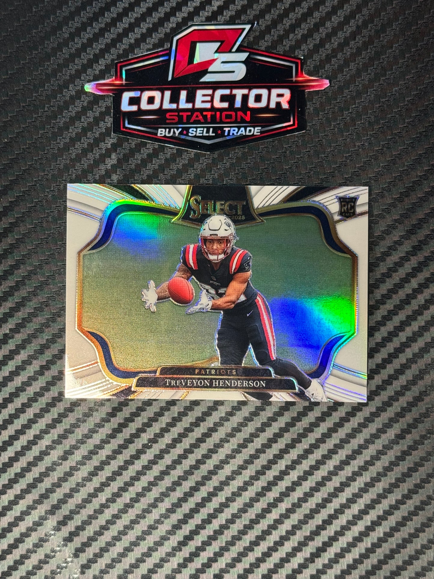 2025 Panini Select Treveyon Henderson White Prizm /35 Field Level #478 RC