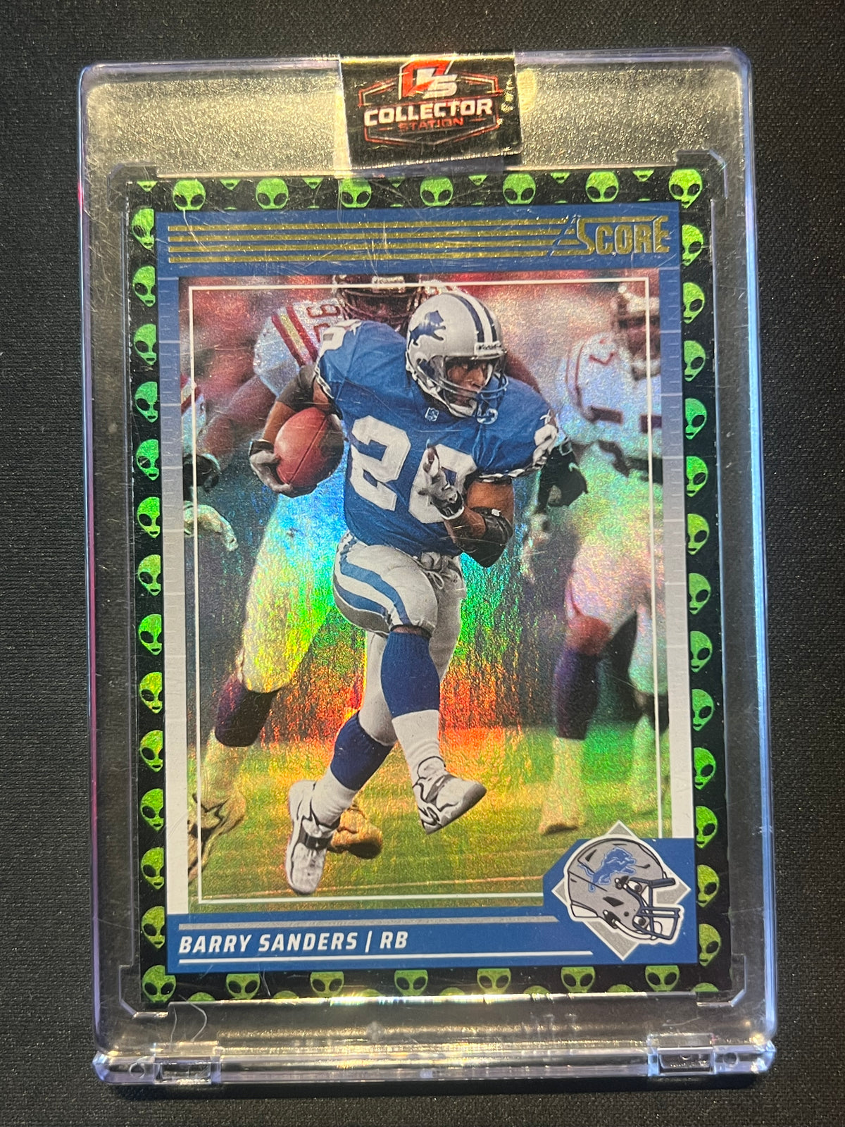 2024 Panini Score Barry Sanders Extraterrestrial Refractor SSP #98