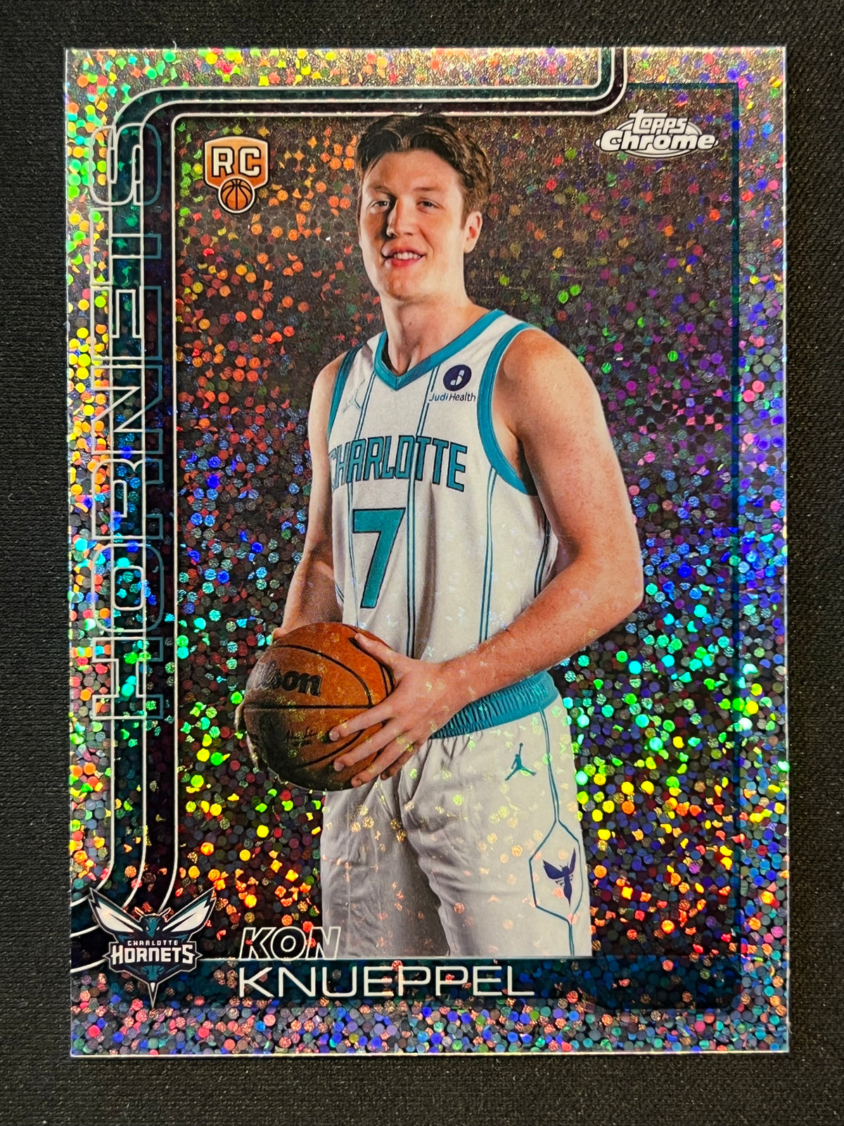 2025-26 Topps Chrome Update Kon Knueppel Image Variation Speckle Refractor RC #154