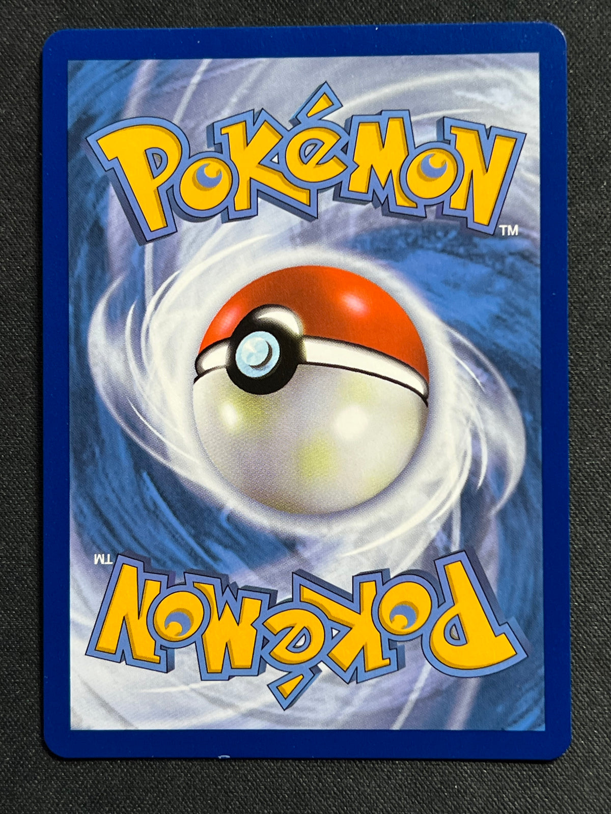 Pikachu V (Full Art) - SWSH04: Vivid Voltage (SWSH04) LP Pokemon