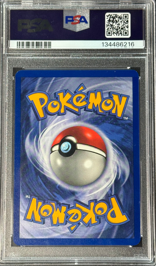 1999 Base Set Zapdos Holo #16 PSA 8