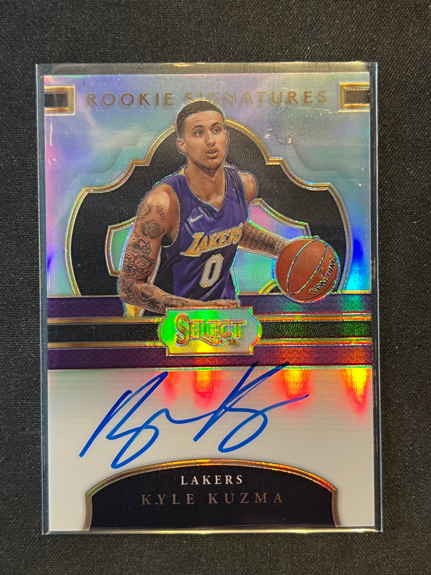 2017-18 Panini Select Kyle Kuzma Rookie Signatures RS-KYL Auto /199 Lakers