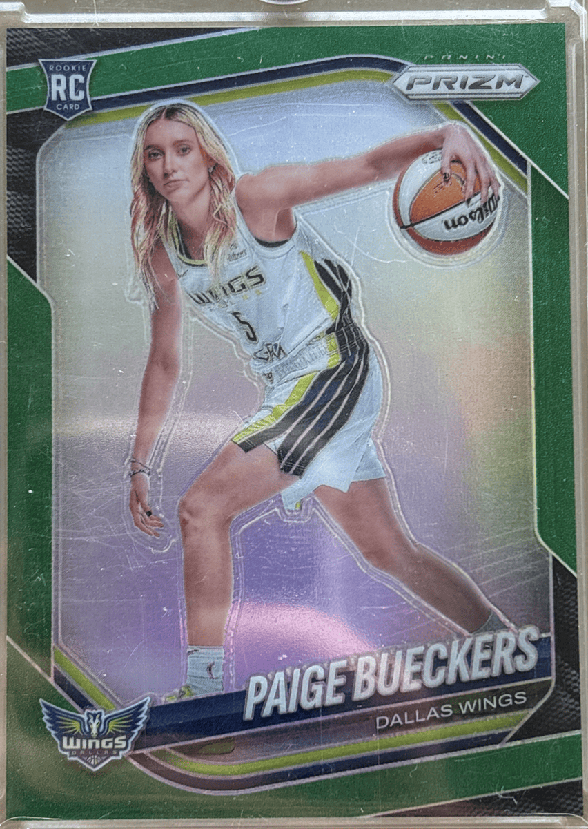 Panini 2025 Green Prizm Paige Bueckers #147 RC