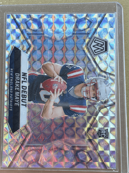 Panini 2024 NFL Debut Mosaic Prizm Drake Maye #273 RC